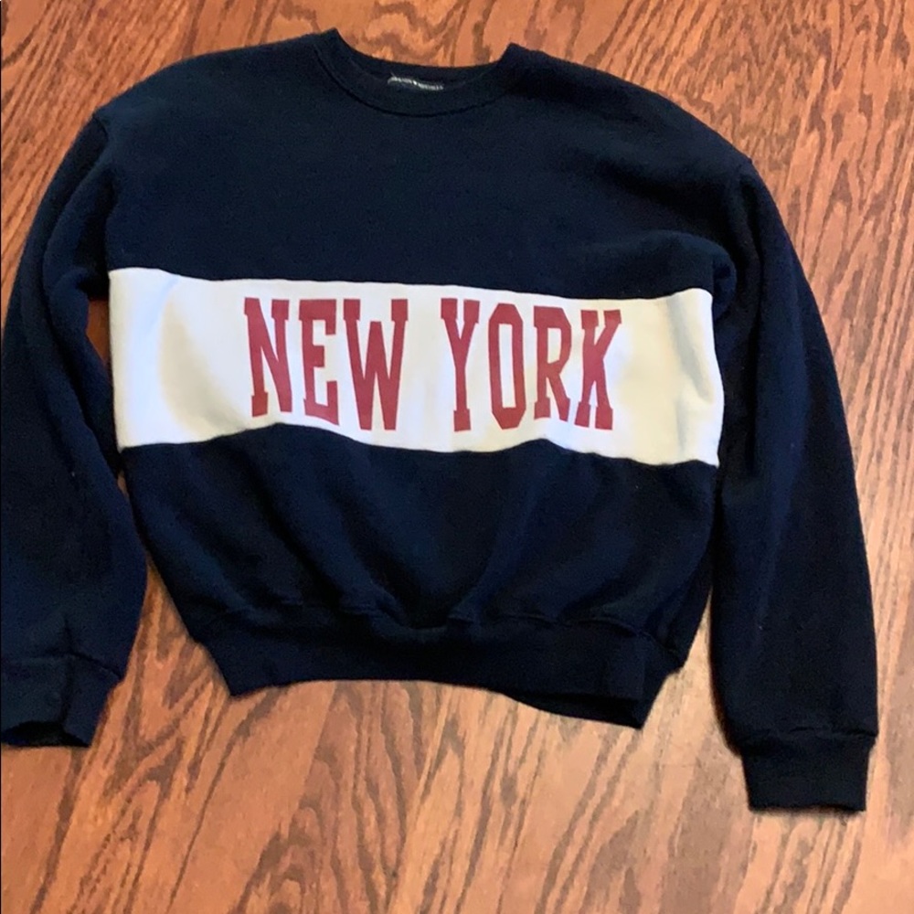 Brandy Melville sweatshirt